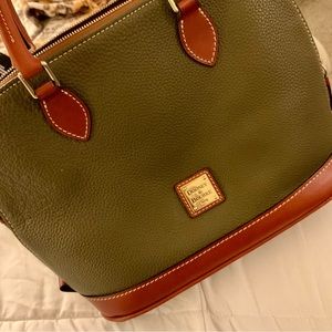 DOONEY ZIP ZIP SATCHEL